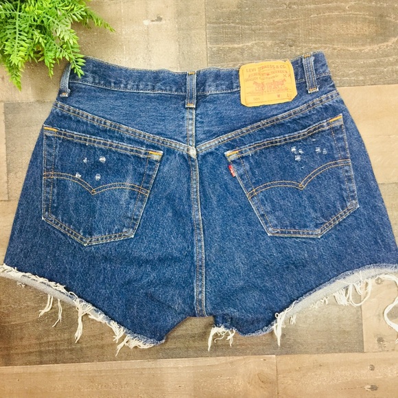 Levi's Pants - 28/29” Vintage High Waisted Levi’s 501 vtg size 33